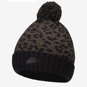 Nike Sportswear Women's Beanie Black Leopard
